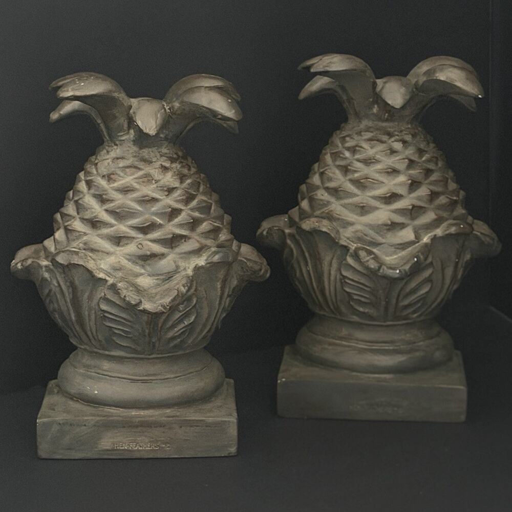 Vintage Hen Feathers Faux Stone Pineapple Bookends Statues Finials Pair PA 1990s